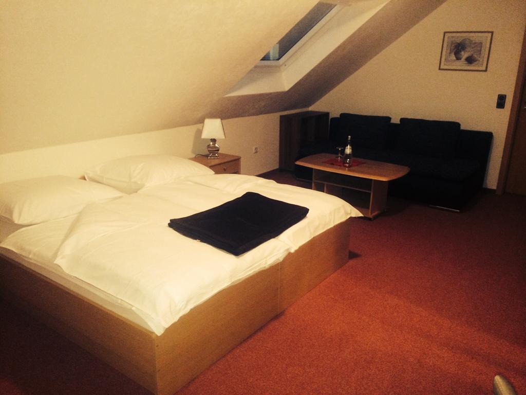 Hotel Friesenhof Westoverledingen Oda fotoğraf
